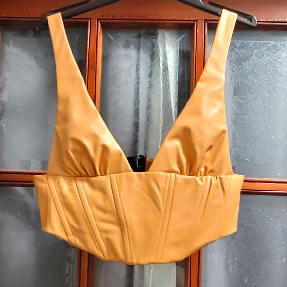 Zara Faux Leather Corset - Picture 2 of 6